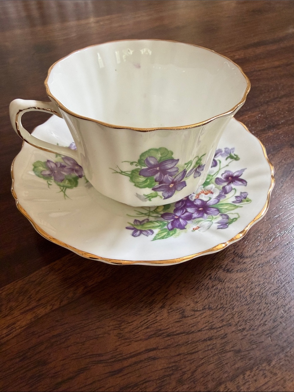 Fine Bone China Teacup and Saucer Set — Purple Floral with Gold Trim